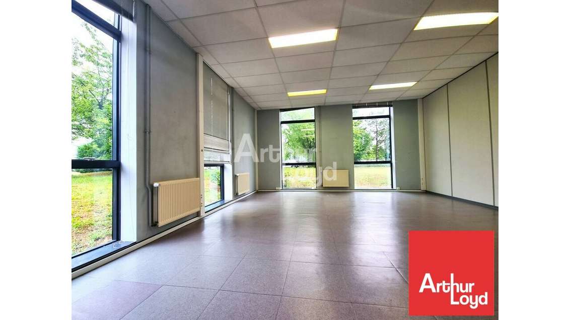 A louer bureaux 46m² à Chasseneuil Futuroscope