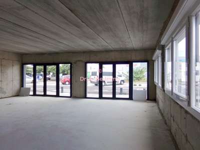 Location Locaux commerciaux - Boutiques à Claira