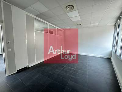 A louer plateau de bureaux neuf 103m² Agen centre