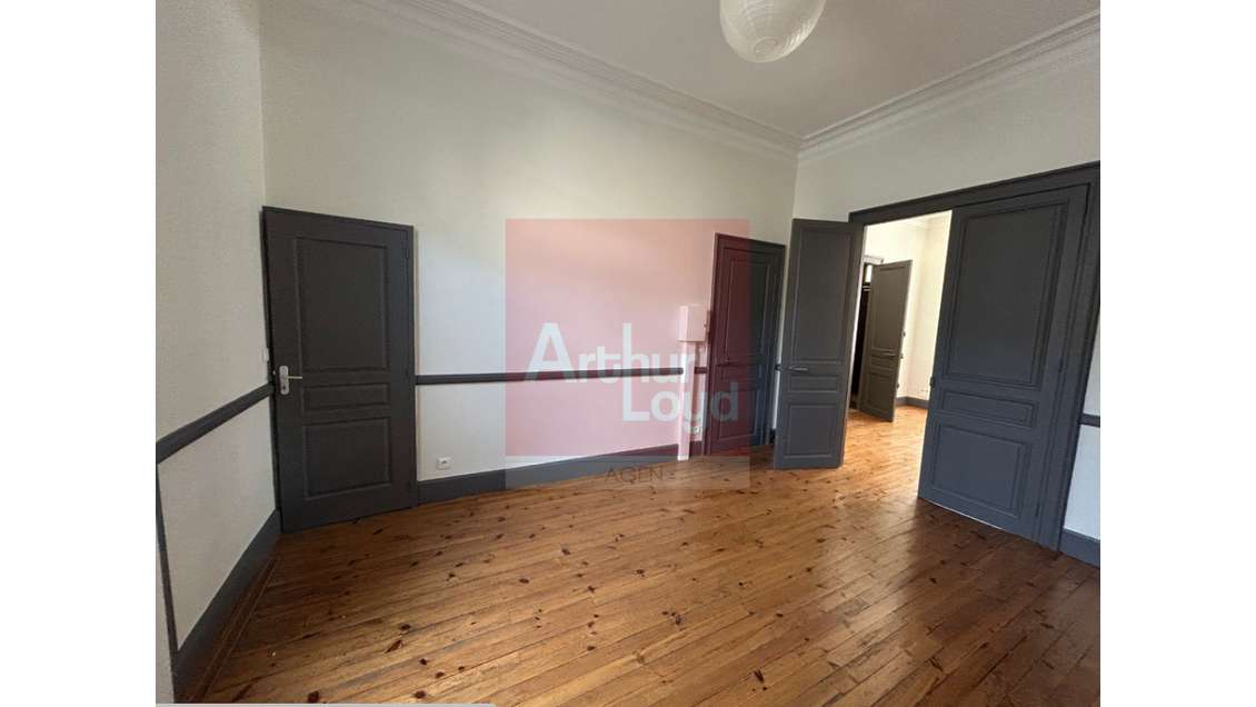 A louer bureaux 37m² RDC à Agen centre