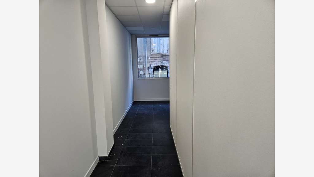 Location ensemble de bureaux à Agen centre