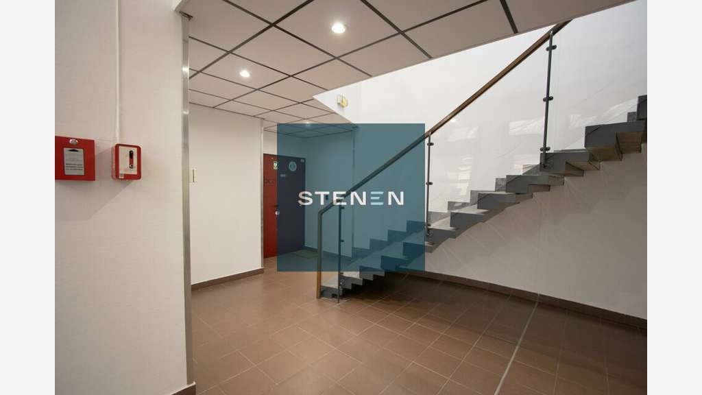 Location bureaux 13m² en bon état Aix-en-Provence