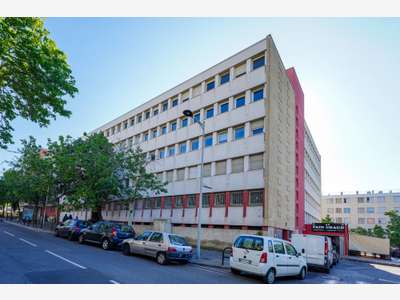 Bureaux 93m² à louer ENCAGNANE Aix 13100