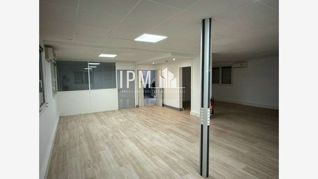 A louer bureaux 675m² ZA d'Aix les Milles