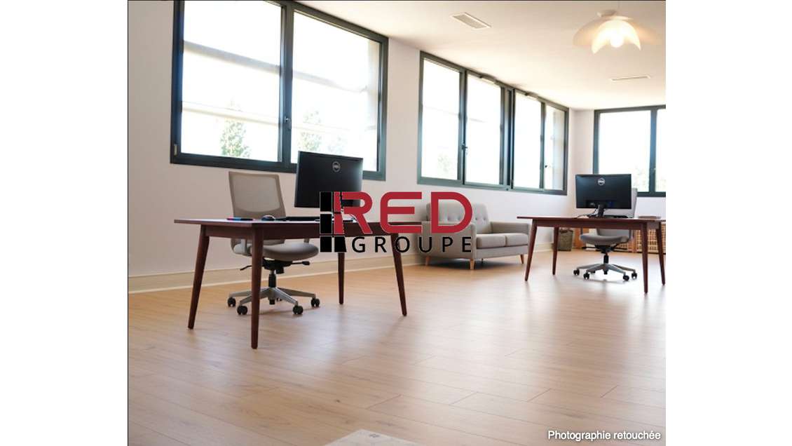 Bureau 105m² R+2 à louer au sud d'Aix en Provence