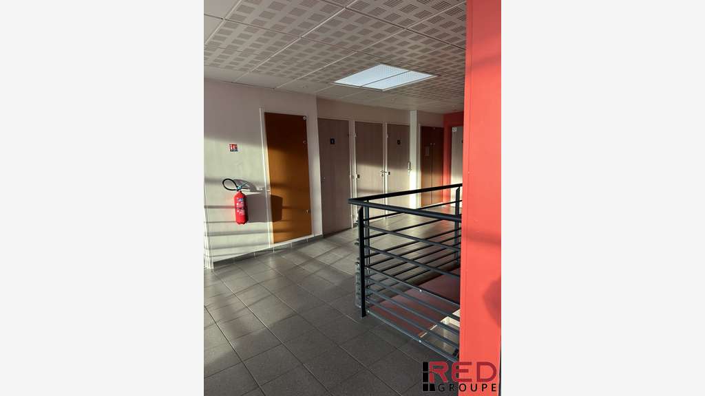 A louer bureau 155m² R+1 Europark Pichaury