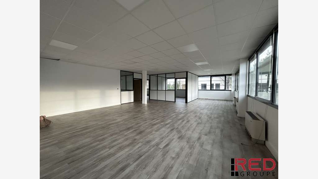 A louer bureau 155m² R+1 Europark Pichaury