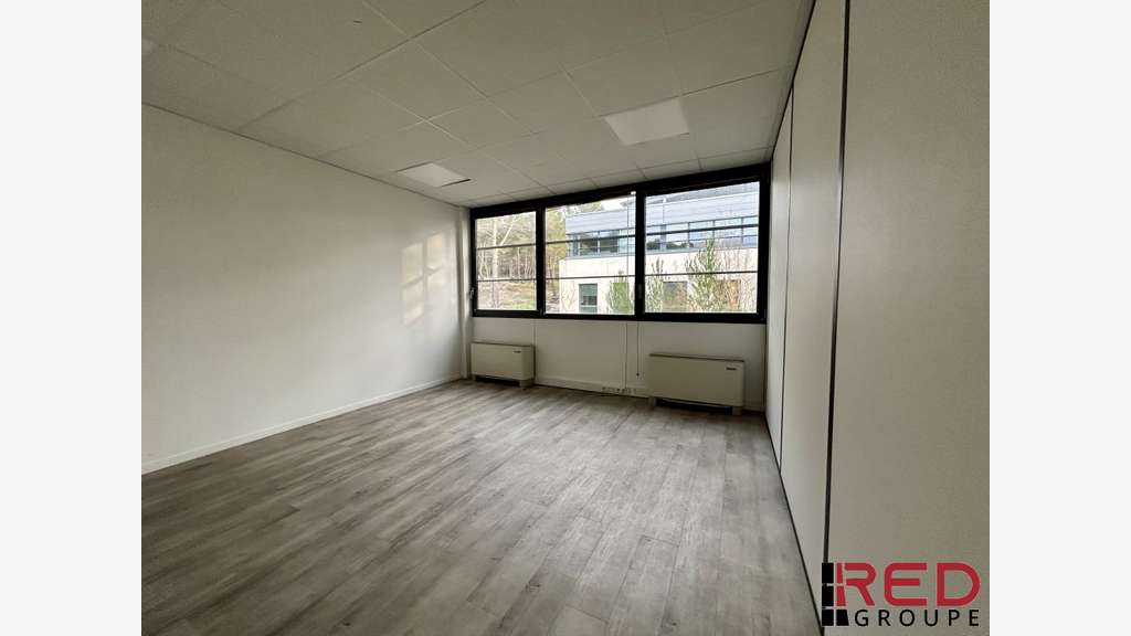 A louer bureau 155m² R+1 Europark Pichaury