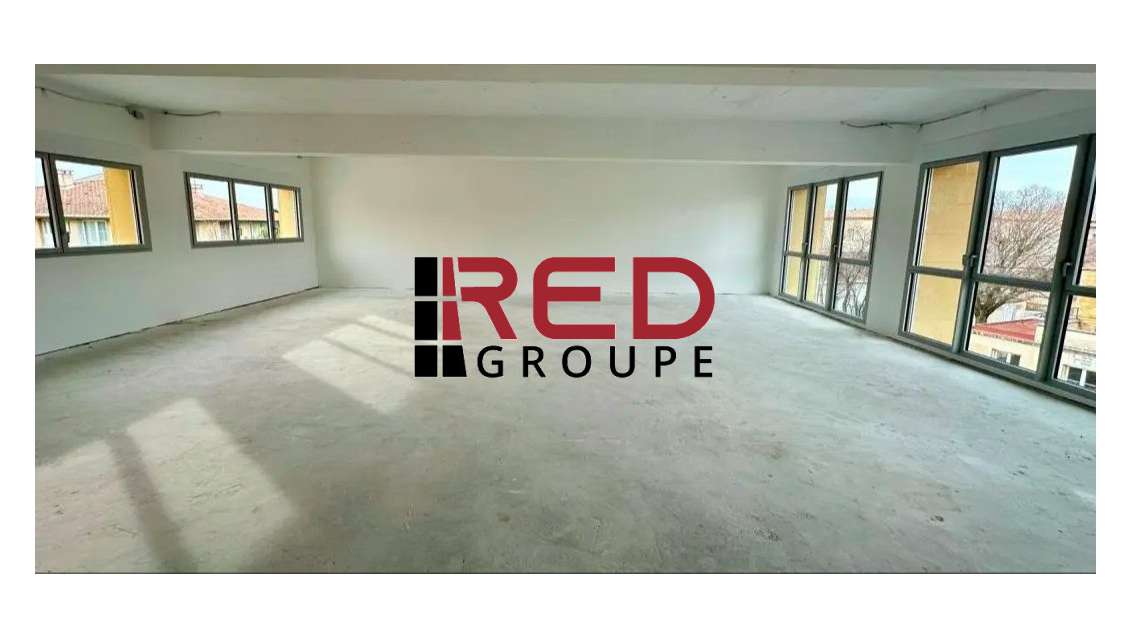 A louer bureaux 102m² à Aix-en-Provence Pasteur