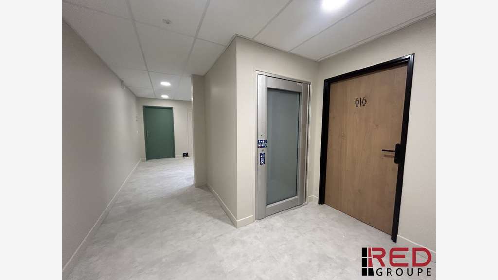 A louer bureaux 102m² à Aix-en-Provence Pasteur