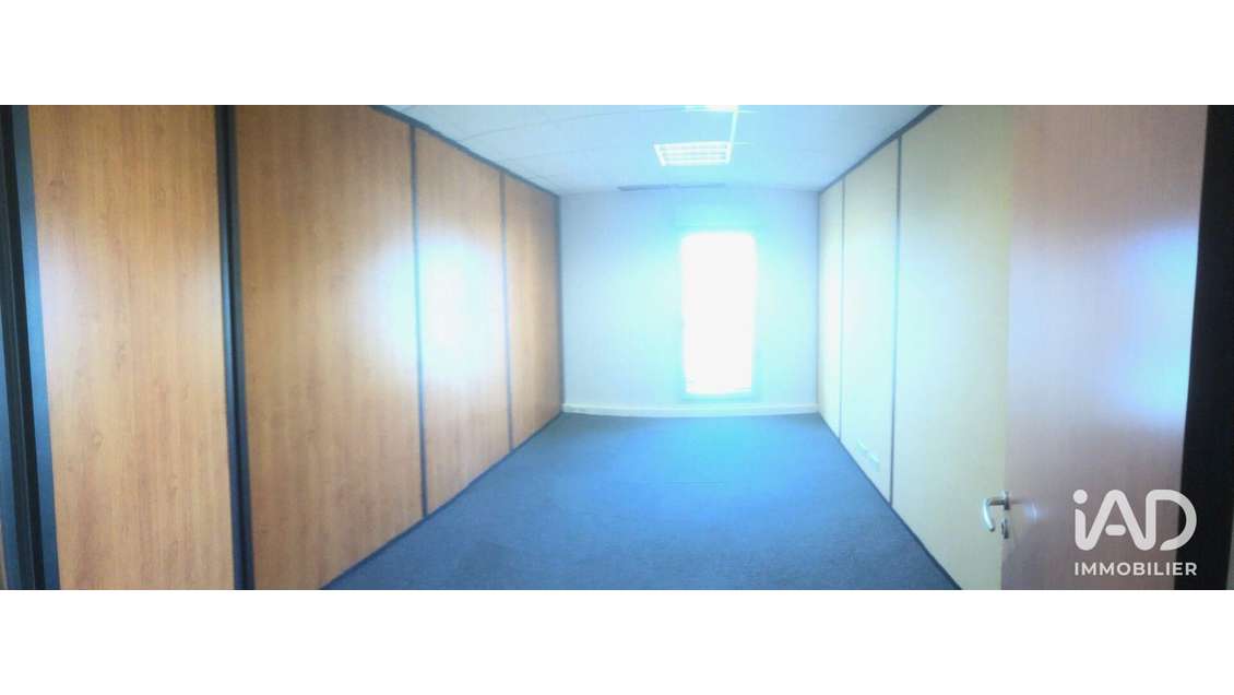 A louer bureau 16m² au 1er étage à Aix-en-Provence