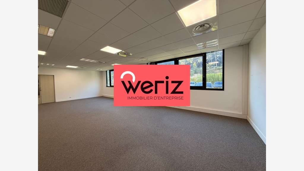 Bureaux 72m² RDC à louer Pole d'activités à Aix