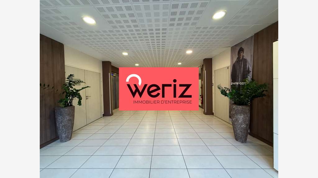 Bureaux 72m² RDC à louer Pole d'activités à Aix