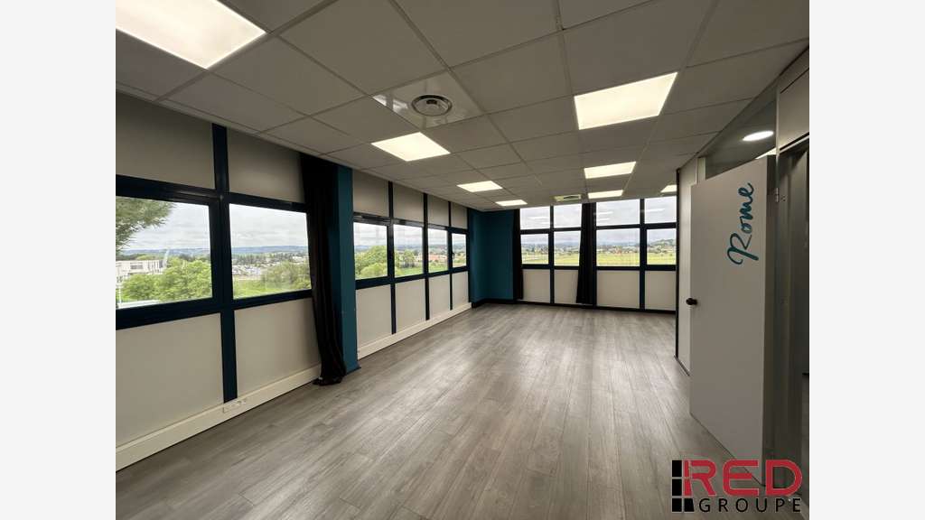 Loue bureau 217m² pole d'activité Aix-en-Provence