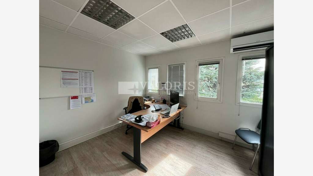 A louer bureaux de 310 et 675m² Aix-en-Provence  