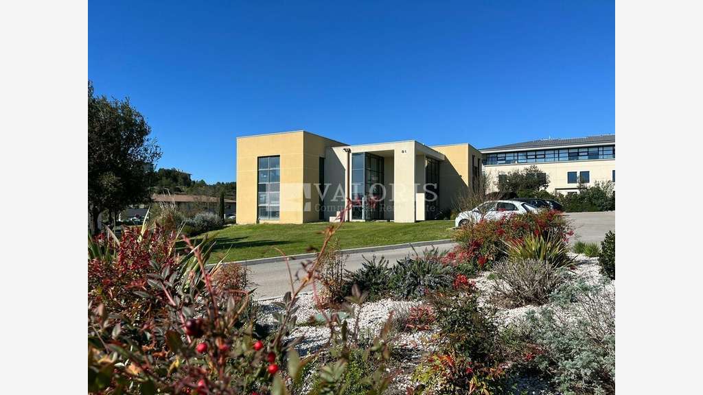 Bureaux à louer dans parc arboré Aix-en-Provence 