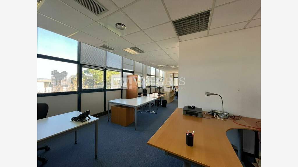 Bureaux 359m² R+2 à louer ZI des Milles