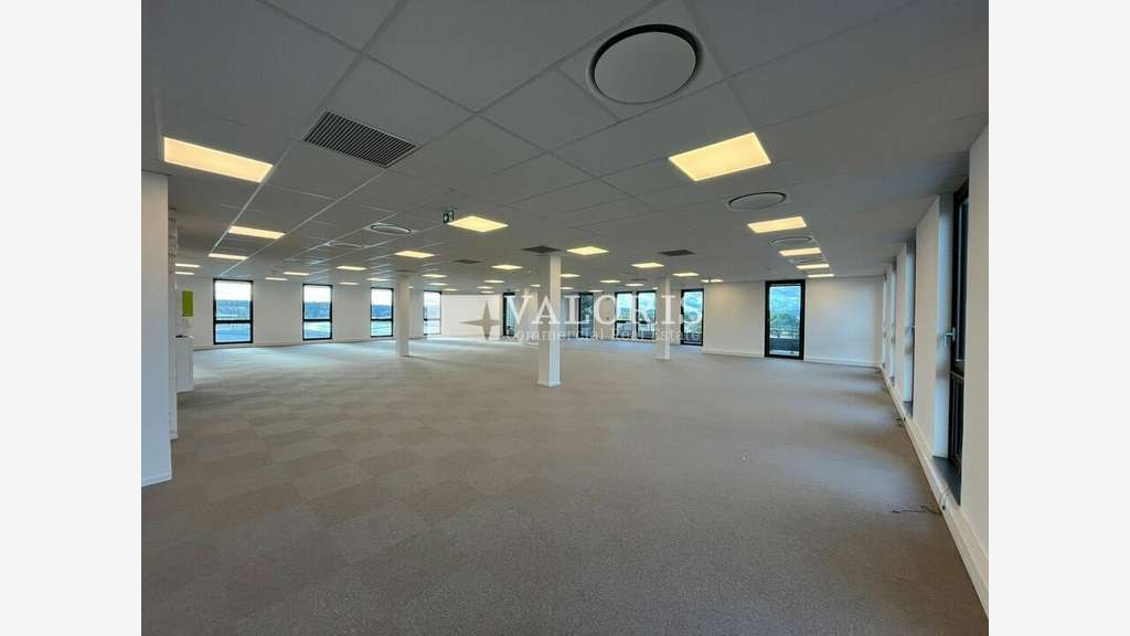 Bureaux neufs à partir de 186 m² à louer ZI Milles