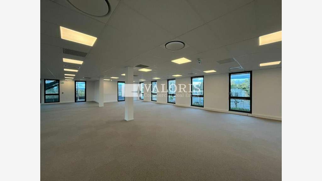 Bureaux neufs à partir de 186 m² à louer ZI Milles