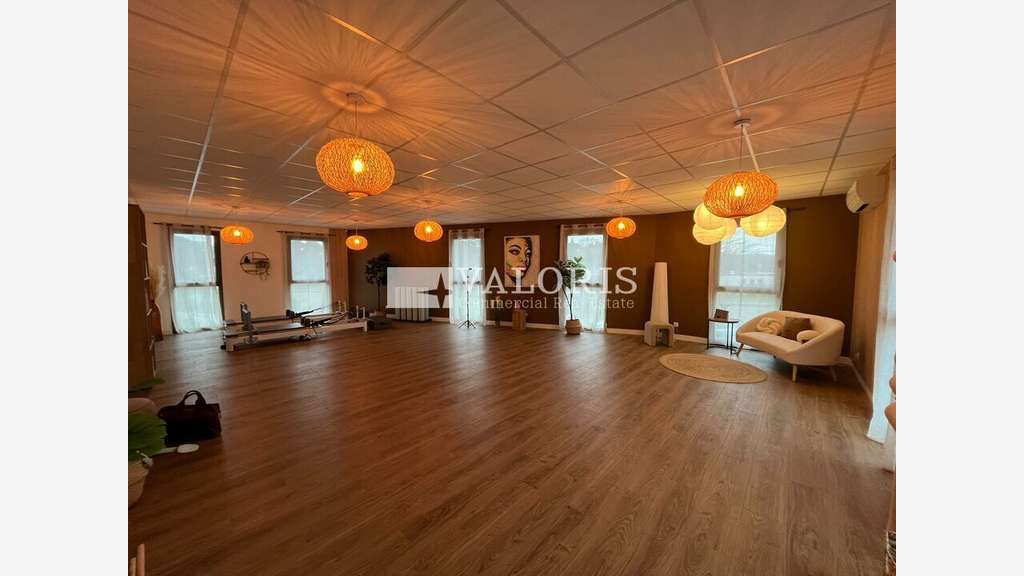 Bureaux 73m² à louer à Aix zone des Milles