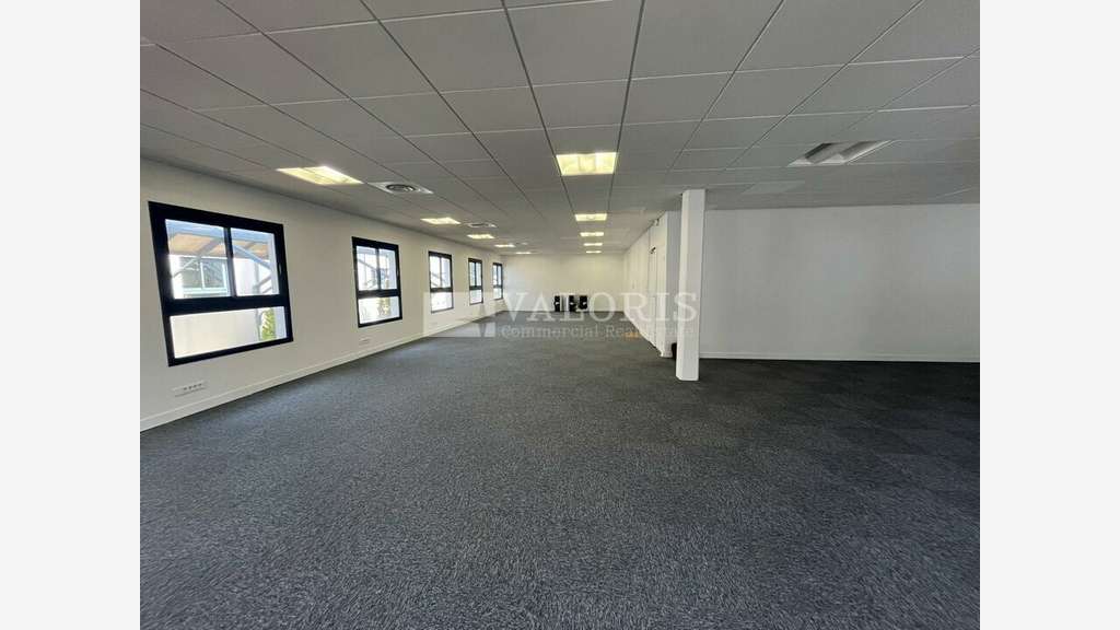 bureaux 135, 150 et 323m² à louer Aix-en-Provence 
