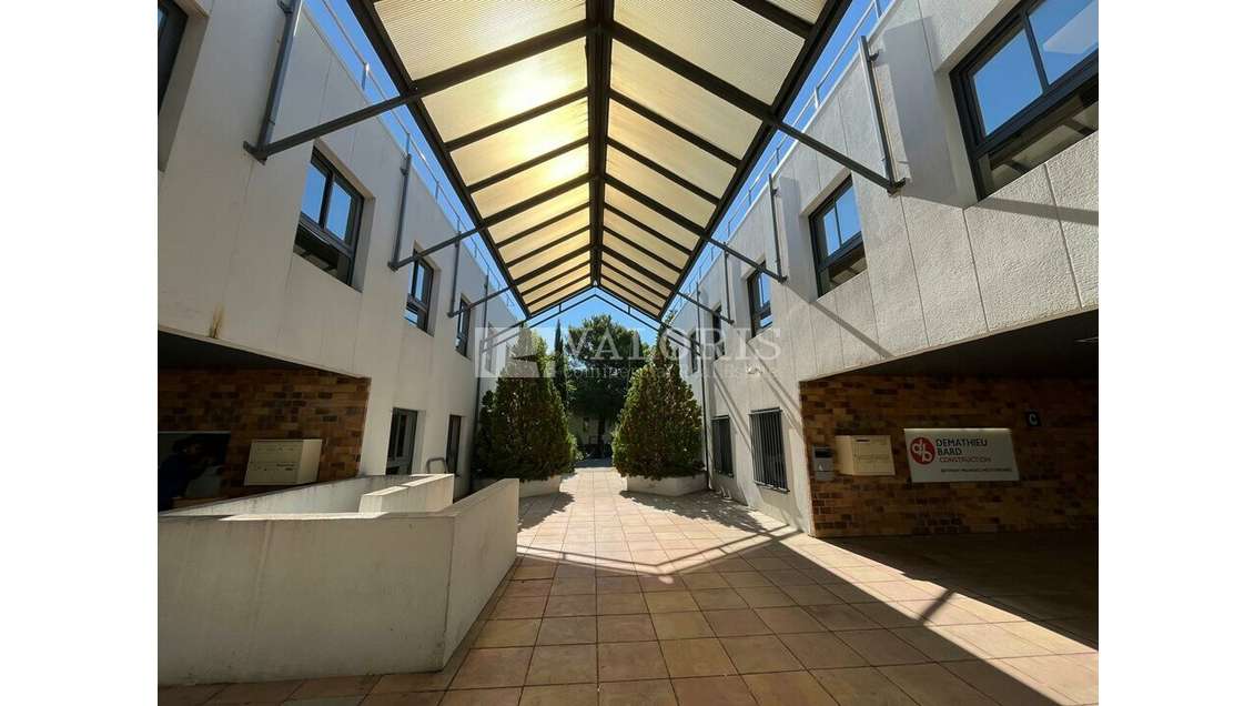 AIX EN PROVENCE - BUREAUX à louer