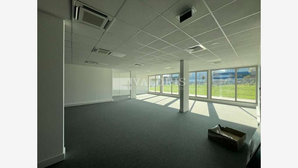 Bureaux 385m² et 181m² PMR à louer Aix-en-Provence