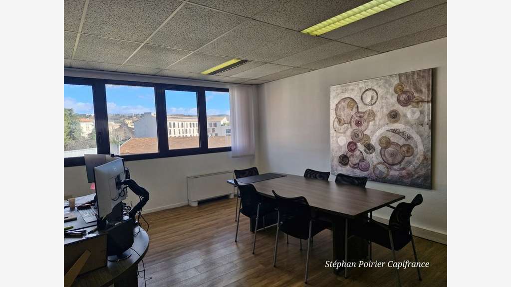 A louer bureau lumineux 85m² proche centre Aix