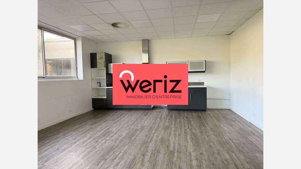 BUREAUX A LOUER RENOVES POLE D'ACTIVITES D'AIX EN