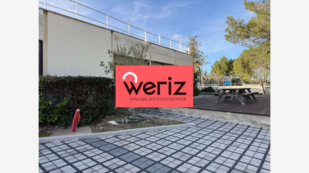 Loue bureaux 323m² environnement calme Aix en Pce