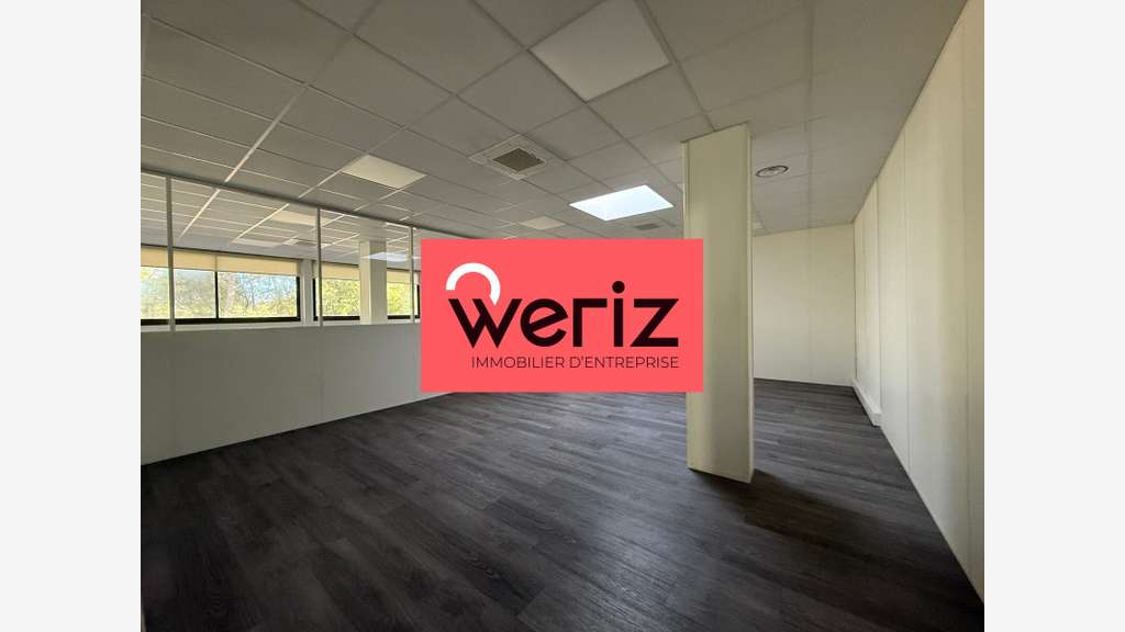 Loue bureaux 323m² environnement calme Aix en Pce