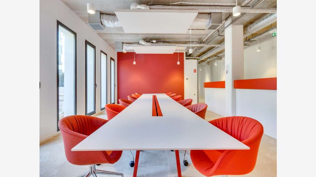 Location bureaux 435m² lumineux à Aix-en-Provence