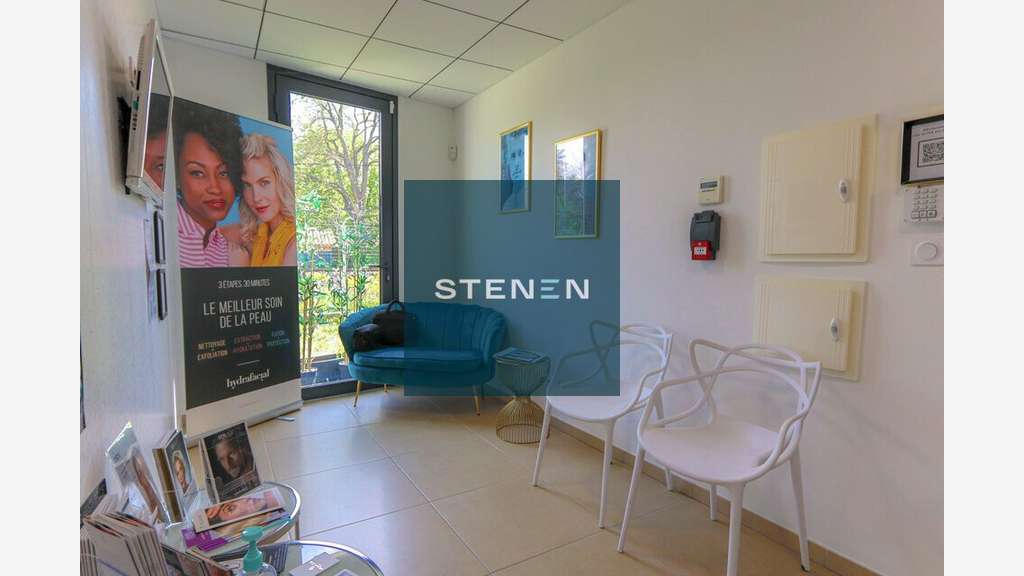 A louer bureaux 52m² empl privilégié à Puyricard