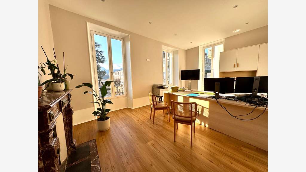 Bureaux d'exception 163m² centre Aix les Bains