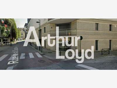 Bureau 76m² à louer à Aix-les-Bains centre
