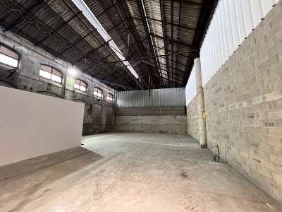 Location Locaux d'activités - Entrepôts à Albi