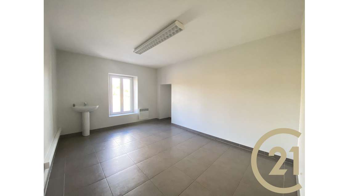 À LOUER – Plateau de bureaux de 180 m² avec par