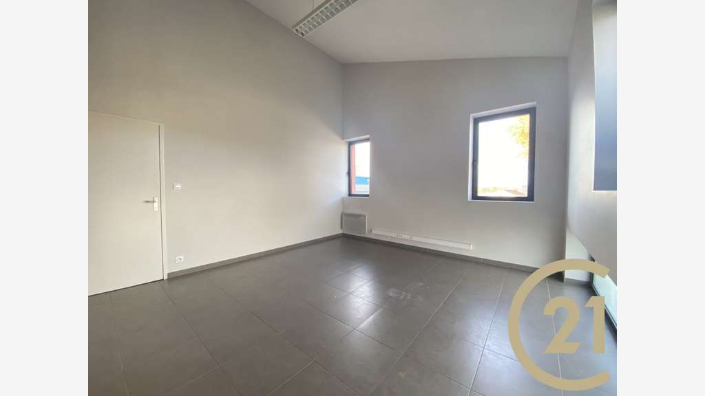 A louer plateau de bureaux 180m² au Sud d’Albi