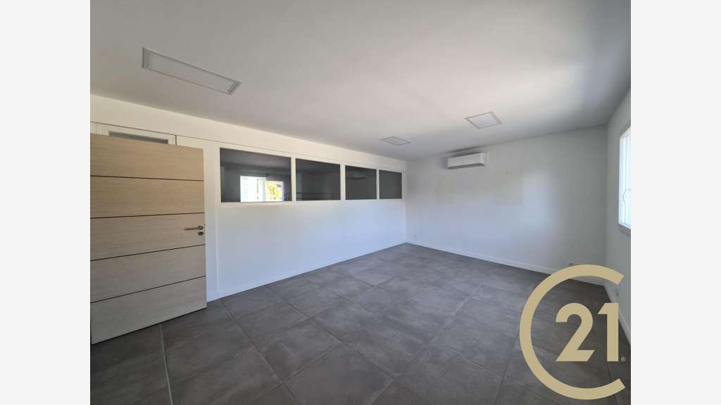 A louer local bureaux de 200m² en RDC à Albi