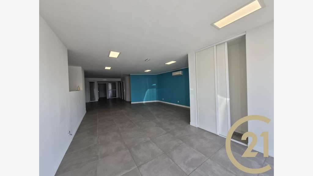A louer local bureaux de 200m² en RDC à Albi