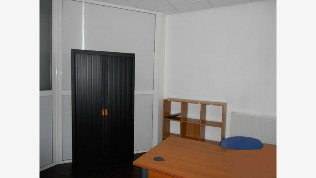 Bureaux 160m² à louer en centre ville d'Alençon