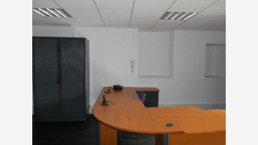 Bureaux 160m² à louer en centre ville d'Alençon