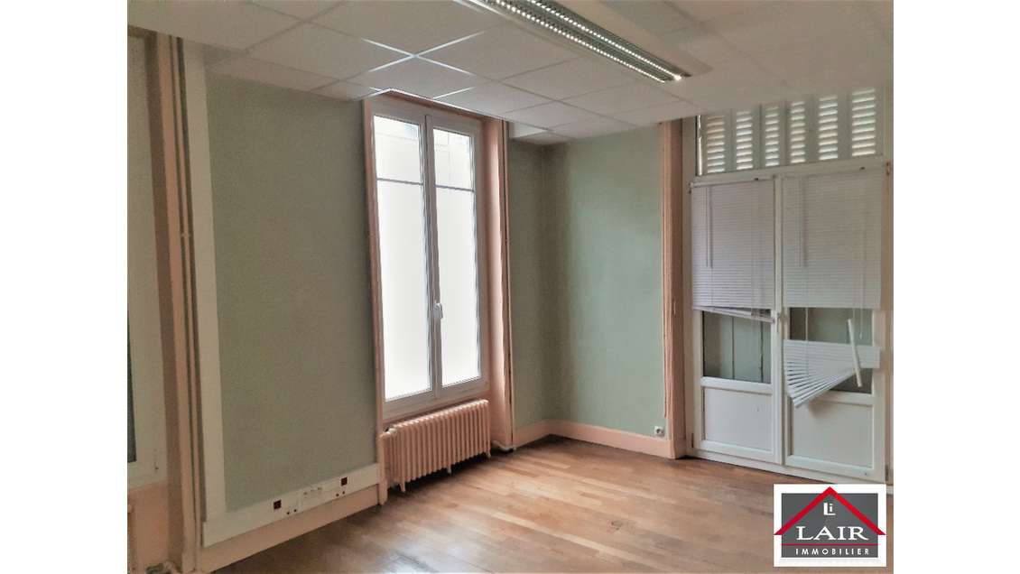 Plateau de bureaux à louer proche gare Alençon
