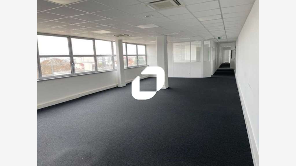 A louer Bureaux 292m² Alfortville