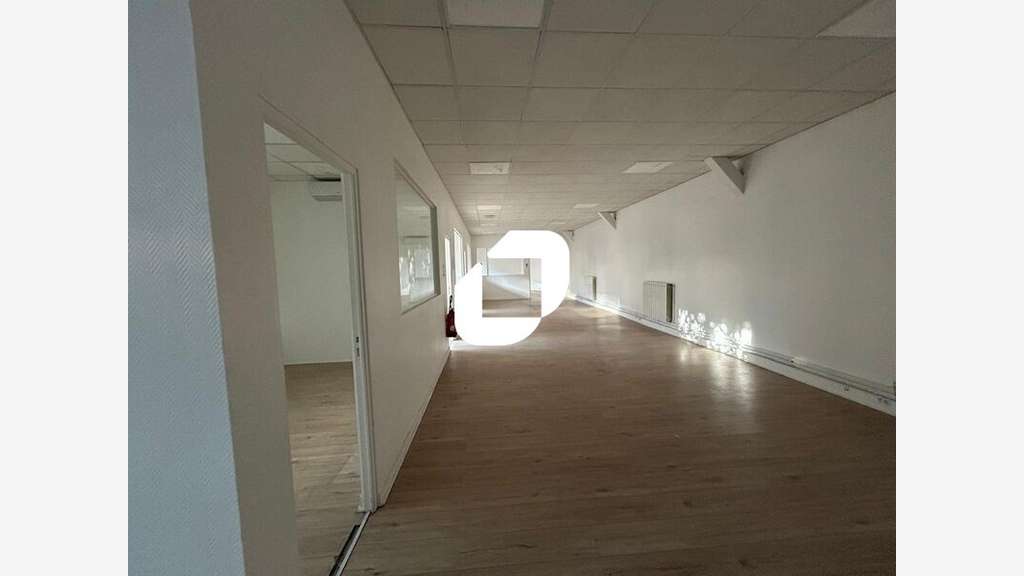 A louer Bureaux 170m² Alfortville
