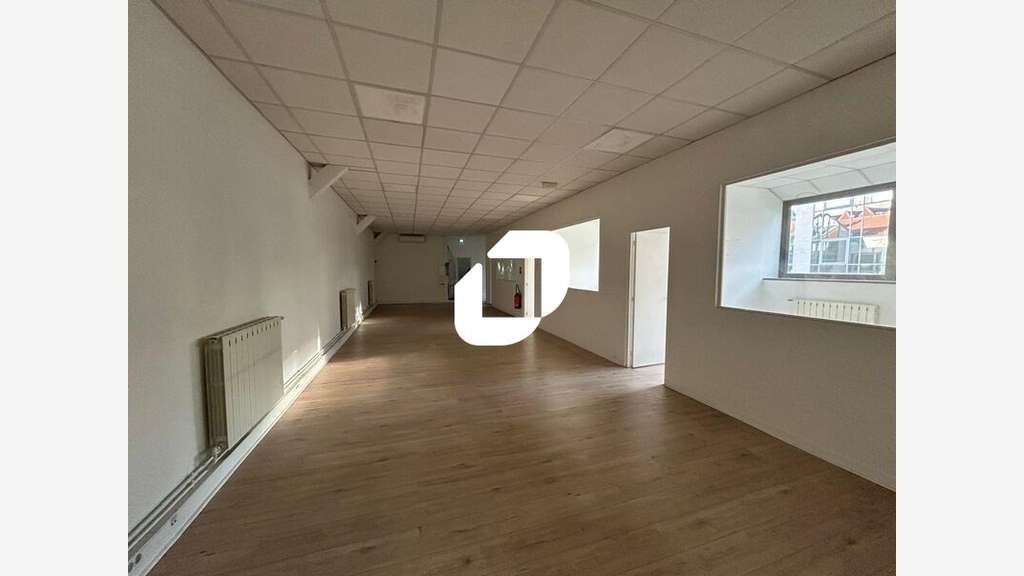 A louer Bureaux 170m² Alfortville