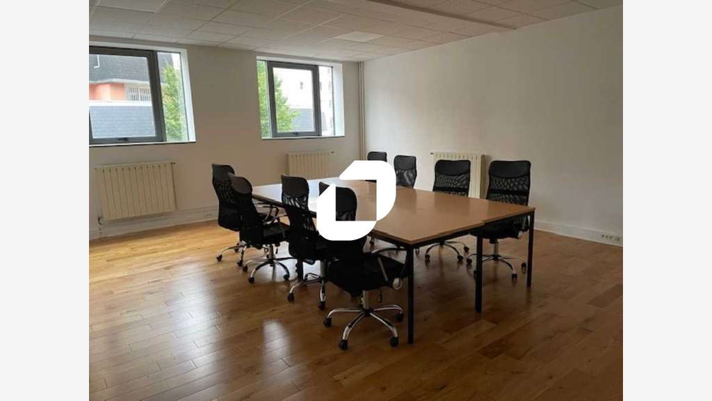A louer Bureaux 140m² Alfortville