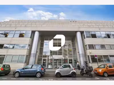 A louer Bureaux 655m² Alfortville