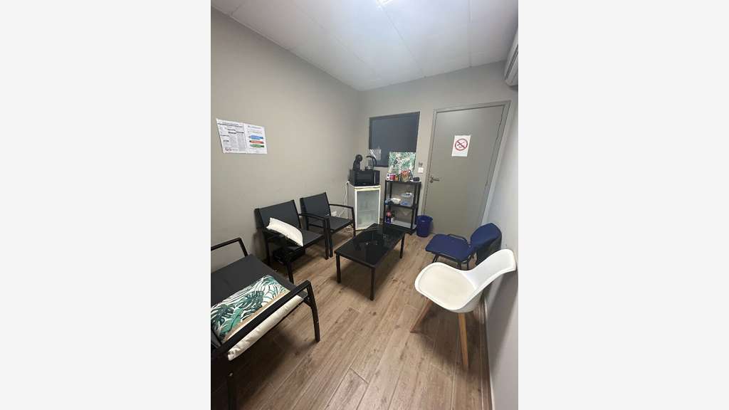 A louer bureaux aménagés 37m² à Remire-Montjoly