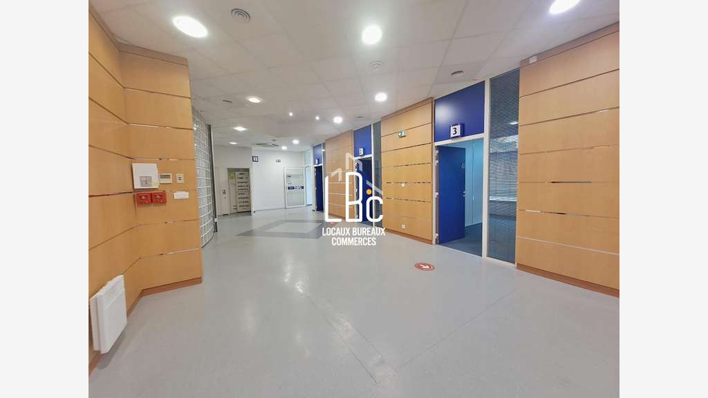 À louer bureaux de 250m² à Ancenis proche gare